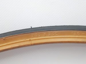 PNEU SPEED KENDA K31 C/ FAIXA AMARELO 700X20