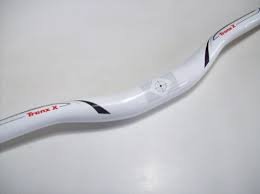 GUIDAO AL TRANZ-X MTB GORDO 640MM BCO 31.8MM